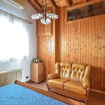 2 Bedroom Stunning In Semesterbostad