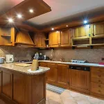 2 Bedroom Stunning In