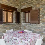 Semesterbostad 2 Bedroom Stunning In Luino