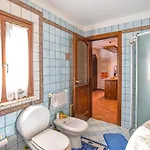 Prázdninový dům 2 Bedroom Stunning In