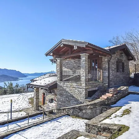 Casa Acogedora En Con Cocina Сasa de vacaciones Luino