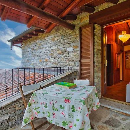 Casa Acogedora En Con Cocina Сasa de vacaciones Luino
