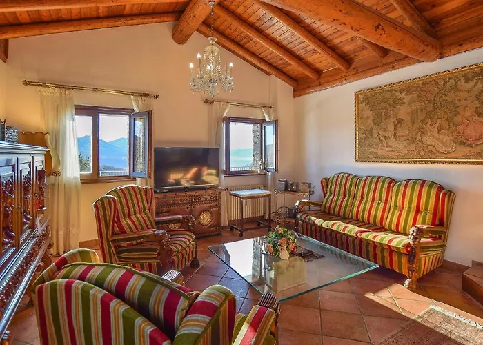 2 Bedroom Stunning In